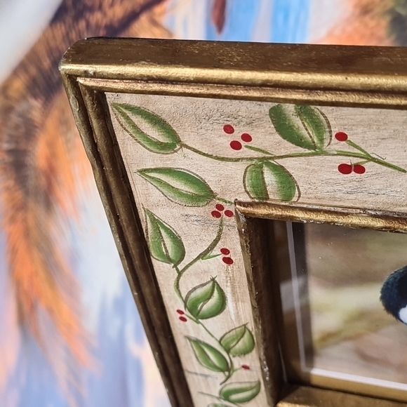 Black-Capped‎ Chickadee Cute Bird Floral Framed Art Print - Picture 5 of 10